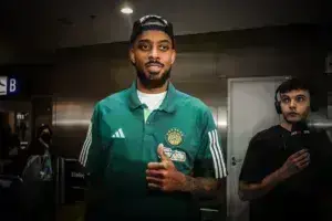 Παναθηναϊκός: Στην Αθήνα ο Λορέντζο Μπράουν – «Θέλω αυτό που δεν έχω πάρει, το 8ο ευρωπαϊκό»