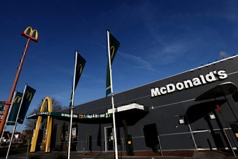 McDonald’s: Δικαστική απόφαση «βόμβα» για την παγκόσμια αλυσίδα – Έχασε το εμπορικό σήμα «Big Mac»