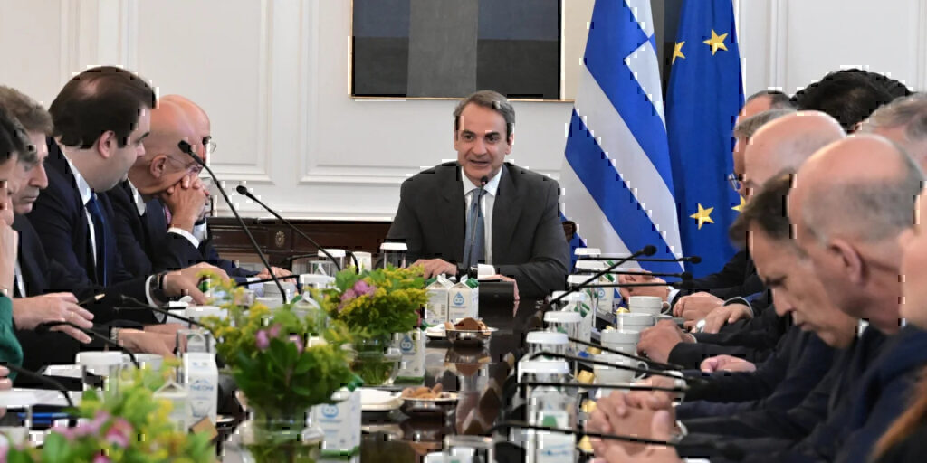 Μητσοτάκης στο υπουργικό συμβούλιο: «Οι πολίτες ζητούν περισσότερη δουλειά, λιγότερα λάθη και καθυσ