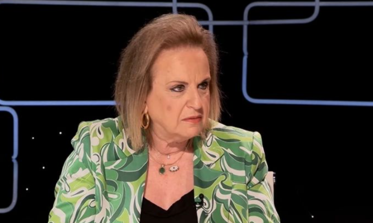 Αποκαλυπτική η Παγώνη: «Έκανα ράμματα στο πρόσωπο τραγουδίστριας και είχα πρώτο τραπέζι πίστα» [βίντεο]
