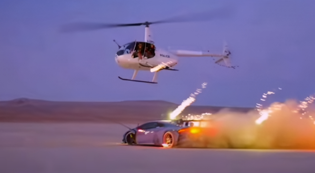Έριξε πυροτεχνήματα σε Lamborghini και τώρα φοράει… «βραχιόλια»