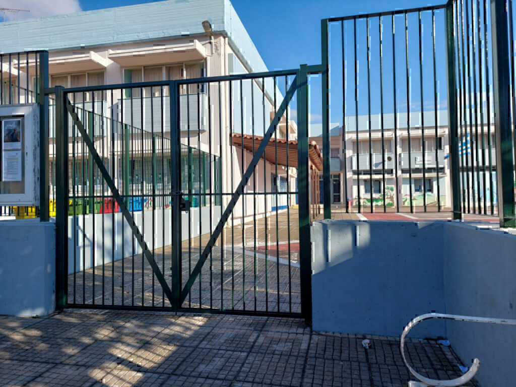 Χανιά: Εξωσχολικοί μπήκαν στο εσπερινό ΕΠΑΛ και χαράκωσαν στο πρόσωπο μαθητή