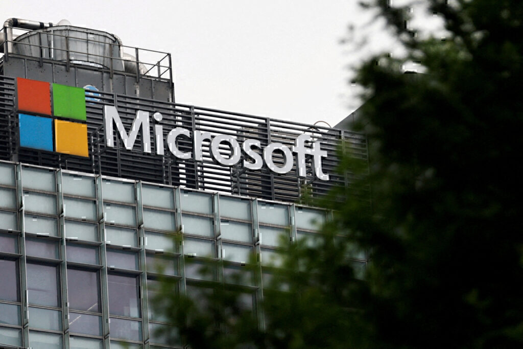 Microsoft: Αντιμέτωπη με βαρύ πρόστιμο από την Κομισιόν