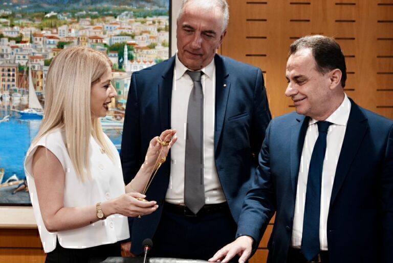 Καλαφάτης: «Δεν μπορεί η Κύπρος, κράτος – μέλος της Ε.Ε. να παραμένει το μόνο διχοτομημένο ευρωπαϊκό έδαφος»