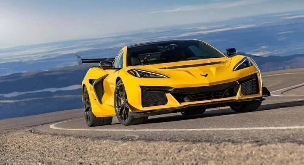 ‘Murica strikes again: Αυτή είναι η νέα Chevrolet Corvette ZR1