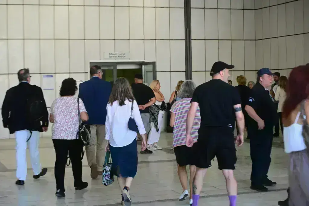 Μάτι: Ποιοι απουσίασαν από την η εκδίκαση της δίκης για τη φονική πυρκαγιά στο Εφετείο – Τι λέ
