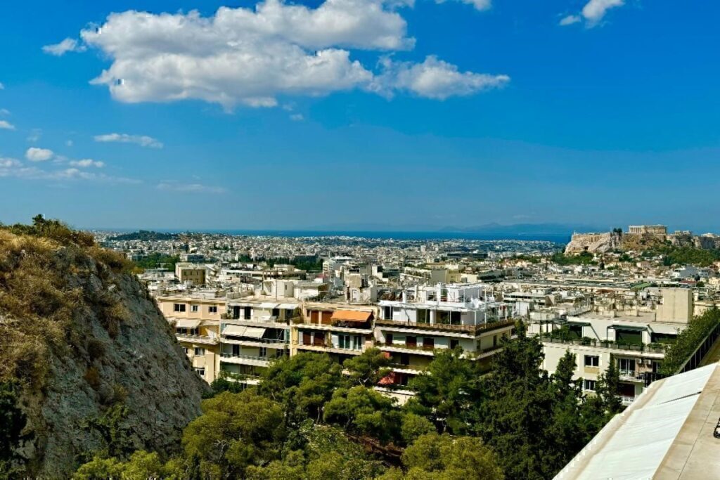 Οικόπεδα: Σε ανοδική τροχιά και στην Αττική – Που κυμαίνεται το κατασκευαστικό κόστος κατοικιών ανά τ.μ – Οι προκλήσεις και οι αλλαγές