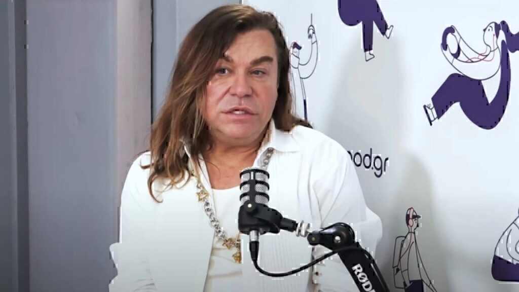 Κατάθεση ψυχής από τον Τρύφωνα Σαμαρά: «Άργησα να το κάνω με άντρα! Όταν το ανακάλυψαν οι γονείς μου