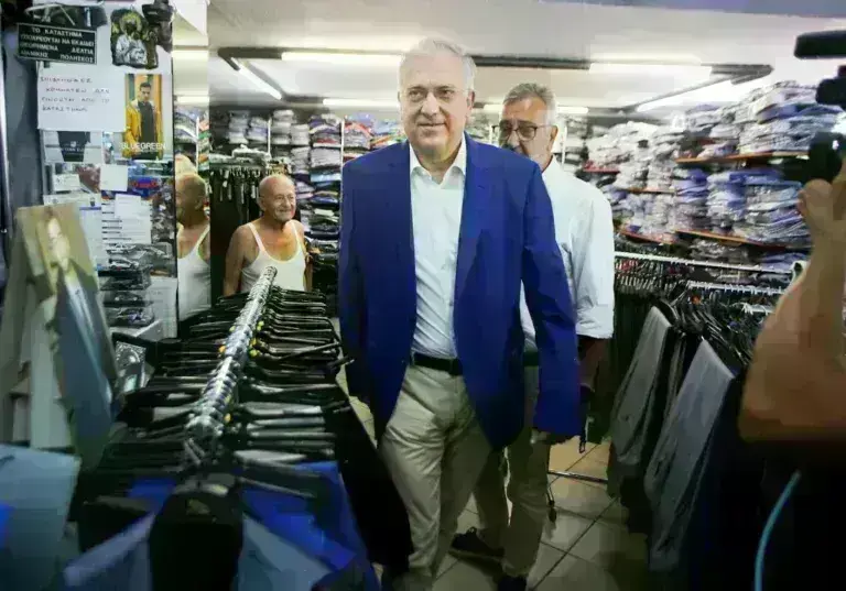Θεοδωρικάκος: Οι παραπλανητικές εκπτώσεις δεν μπορούν να γίνουν αποδεκτές