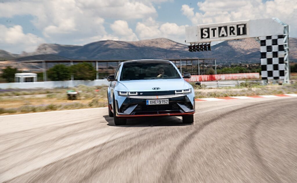 Δοκιμή Hyundai Ioniq 5 N: Ioniq, Iconic, Ironic