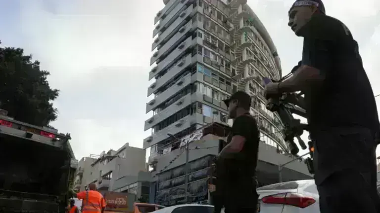 Τελ Αβίβ: Ένας νεκρός και 8 τραυματίες, από έκρηξη που προκάλεσε πτώση drone- Οι Χούθι ανέλαβαν την ευθύνη