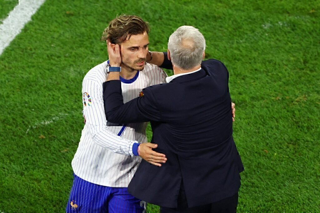 EURO 2024-Γαλλία: Η… επίσκεψη του Ντεσάμπ στον Γκριεζμάν