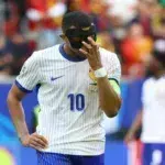 Euro 2024: Αποκάλυψη Ντεσάμπ για τη μάσκα του Εμπαπέ