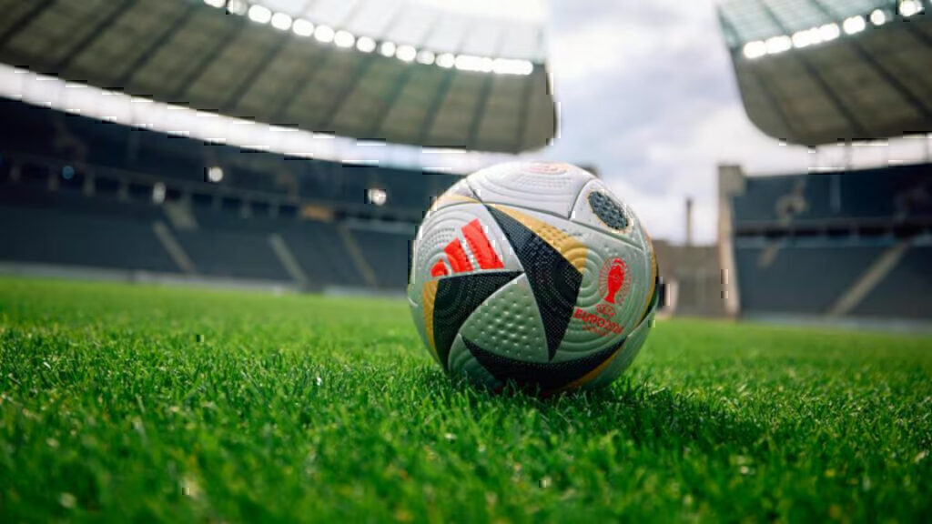 Euro 2024: «Fussballliebe Finale, η ασημένια «συνδεδεμένη μπάλα» των ημιτελικών και τελικού