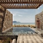 Un-Wind House: Μία μικρή εξοχική κατοικία στο Αίγιο με μοναδικό σχεδιασμό