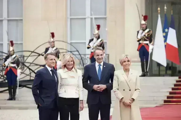 Μαρέβα Γκραμπόφσκι Μητσοτάκη: Τι φόρεσε στην τελετή έναρξης των Ολυμπιακών Αγώνων