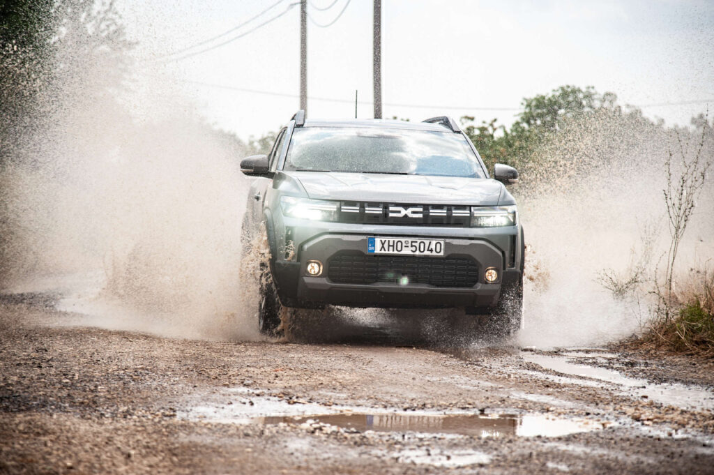 Δοκιμάζουμε το νέο και πλήρως υβριδικό Dacia Duster
