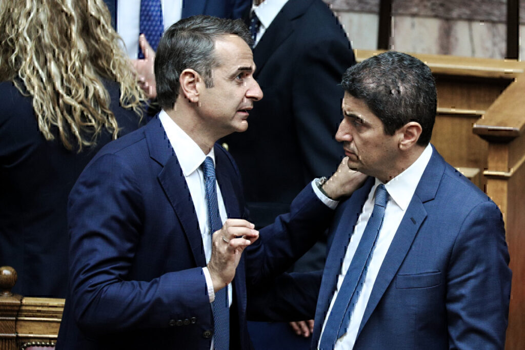 Λευτέρης Αυγενάκης: Ο Μητσοτάκης τον διαγράφει από την ΚΟ της ΝΔ μετά το επεισόδιο με υπάλληλο στο «Ελ. Βενιζέλος»