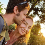 Τότσικας – Ρέβη: Δημοσίευσαν φωτογραφίες από το ταξίδι τους στην Τανζανία με τα δίδυμα παιδιά τους