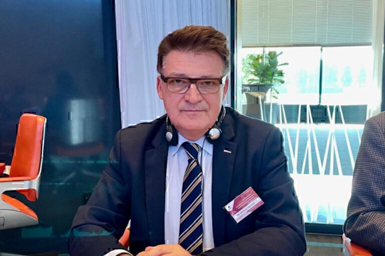 Το μεταναστευτικό στην Ευρωπαϊκή Επιτροπή των Περιφερειών – Τι ανέφερε ο Δημήτρης Πέτροβιτς