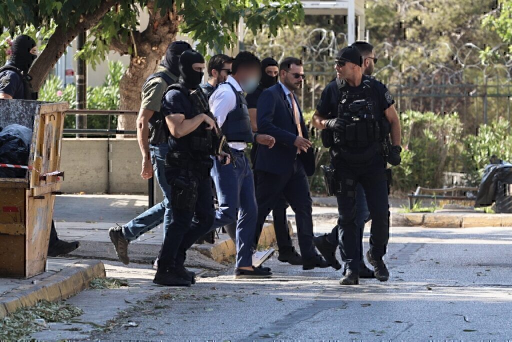 Δολοφονία στο Ψυχικό: Έρευνα για μαύρο χρήμα για τον 44χρονο και ενός ακόμα ατόμου