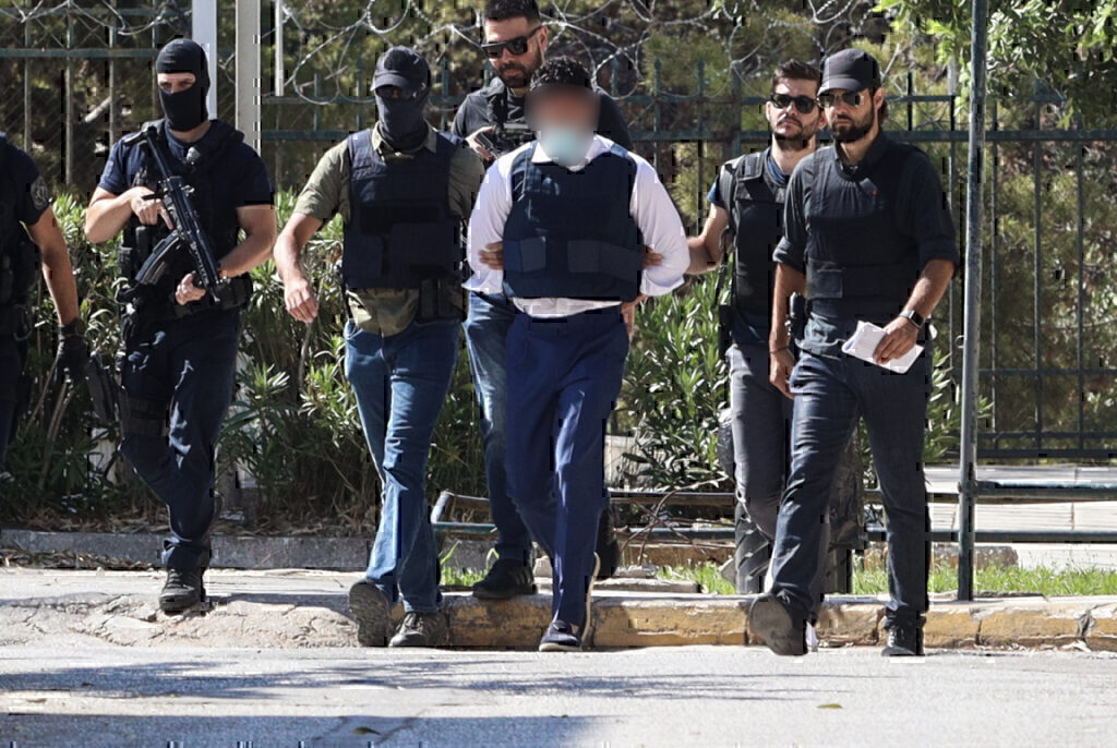 Ψυχικό: Τα απειλητικά μηνύματα που έστελνε στην πρώην σύντροφό του ο 44χρονος κατηγορούμενος για τη δολοφονία