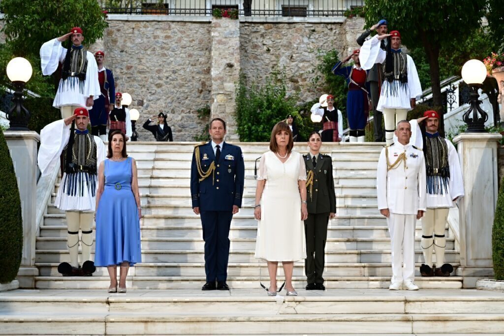 Γιορτή της Δημοκρατίας: Live η δεξίωση στο Προεδρικό Μέγαρο – «Οι προκλήσεις είναι πολλαπλές,