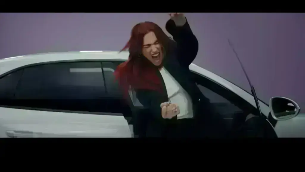 Το πιο ακριβό και εντυπωσιακό «video clip» της Dua Lipa… αφορά την Porsche!