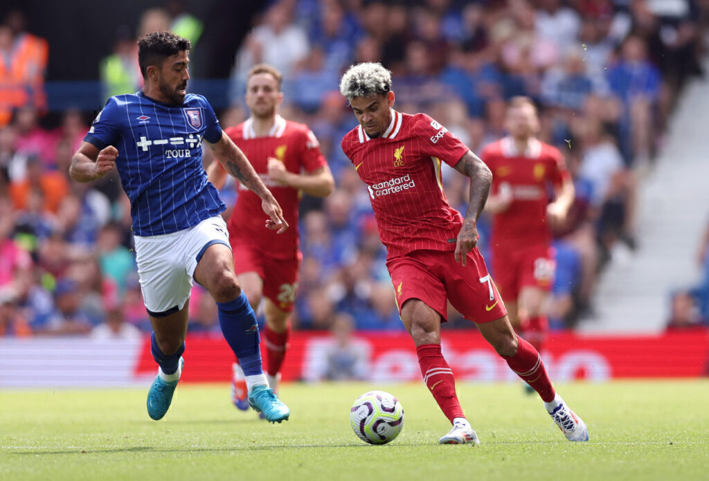 Premier League: Καθάρισε σε πέντε λεπτά η Λίβερπουλ – 2-0 την Ίπσουιτς – Δείτε τα γκολ