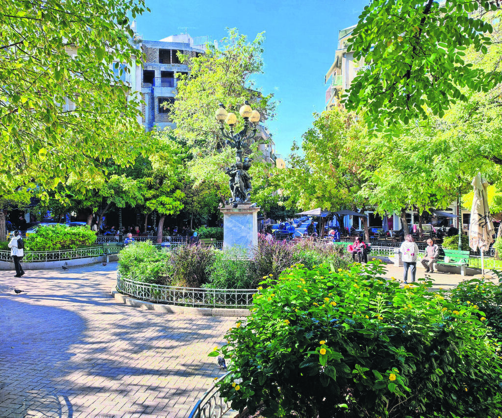 Διηγήματα του καλοκαιριού στον ΕΤ και το Eleftherotypos.gr: Μια οικογένεια από το πουθενά