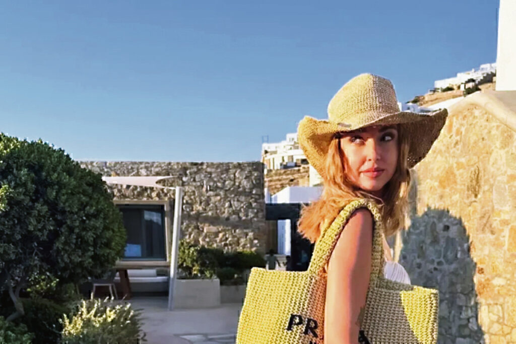 Κιάρα Φεράνι: Στην Ελλάδα η διάσημη influencer