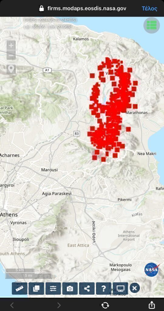 Φωτιά στην Αττική: Πύρινο μέτωπο 30 χιλιομέτρων