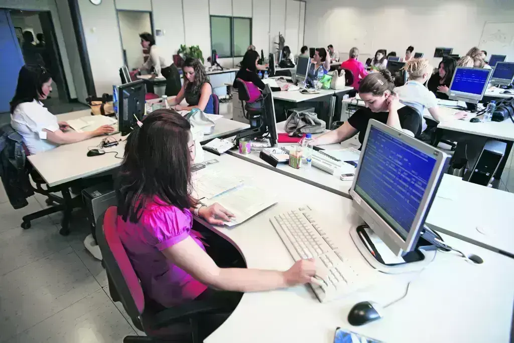 Μικροδάνεια έως 6.495 ευρώ σε δημόσιους υπάλληλους – Οι δικαιούχοι και το ηλικιακό όριο [αναλυ