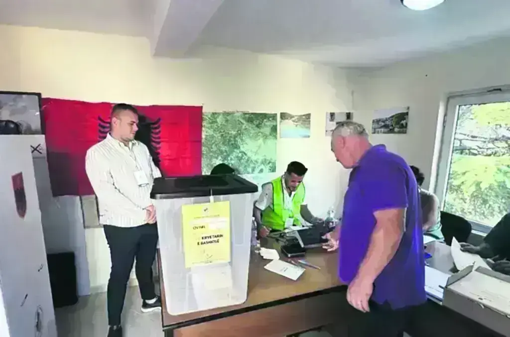 Χειμάρρα: Σε εξέλιξη η καταμέτρηση των ψήφων