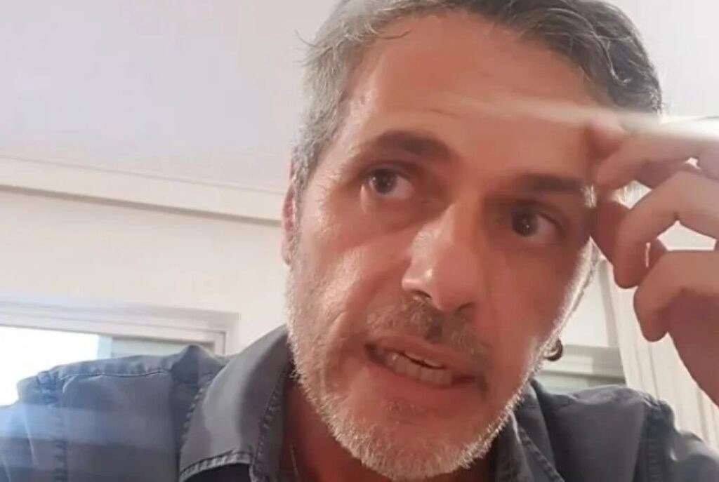 Σοκ για τον Μάριο Αθανασίου: Έγινε μάρτυρας σε περιστατικό βιασμού