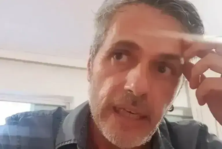 Σοκ για τον Μάριο Αθανασίου: Έγινε μάρτυρας σε περιστατικό βιασμού
