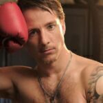 Έχασε τα πόδια του στον πόλεμο, τώρα είναι ο πιο επιθυμητός άντρας της Ουκρανίας