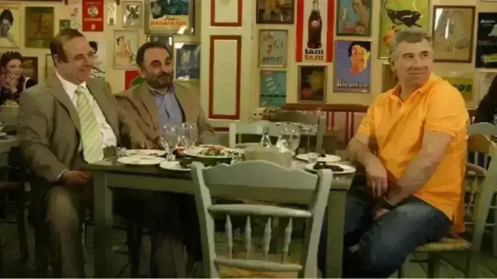Πέτρος Φιλιππίδης: Πόσα χρήματα βγάζει από τις επαναλήψεις του Πενήντα – Πενήντα στο MEGA