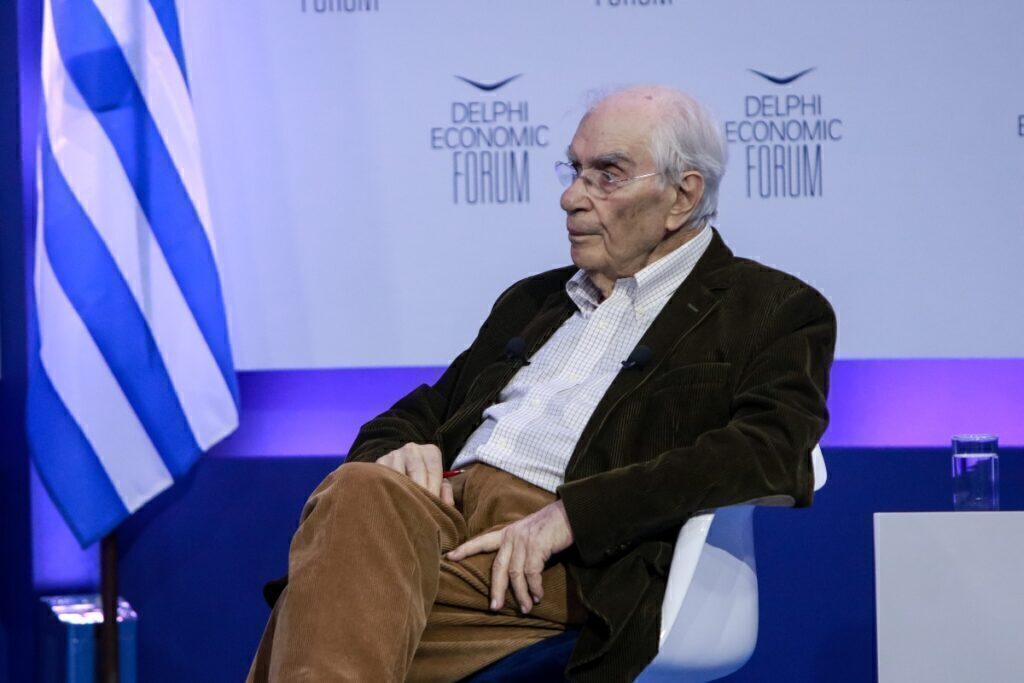 Πέθανε στα 89 του ο γνωστός καθηγητής και συγγραφέας Χρήστος Γιανναράς