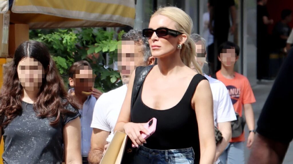 Κατερίνα Καινούργιου: Σε γυναικολόγο στο Ψυχικό λίγο μετά τις διακοπές της στην Πάρο με τον Παναγιώτ