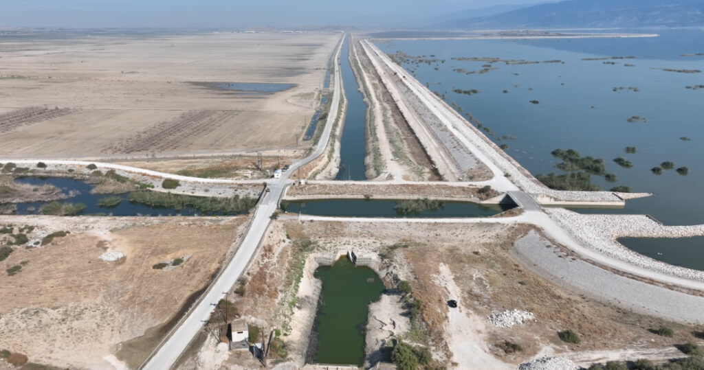 Λίμνη Κάρλα: Πώς είναι 11 μήνες μετά τις καταστροφικές πλημμύρες – Δείτε βίντεο