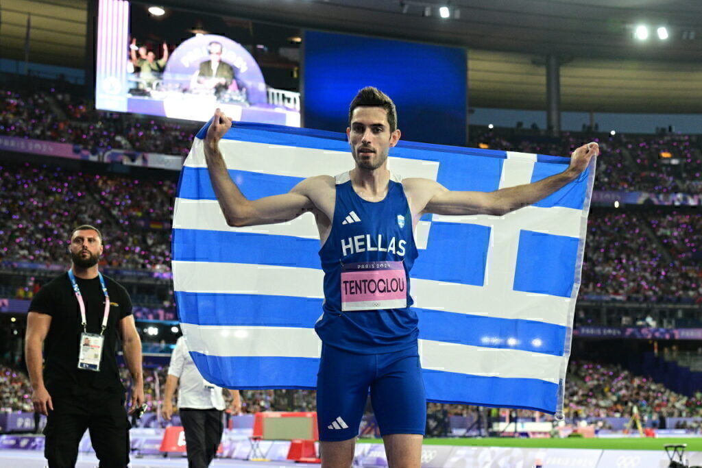 Πρώτος ο «ιπτάμενος» Τεντόγλου που έσπασε τα ρεκόρ στην Μαδρίτη – Κορυφαία επίδοση στο άλμα εις μήκος για το 2025
