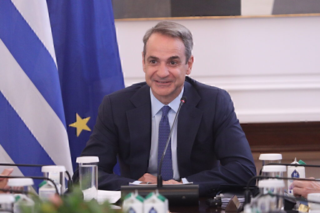 Νέα Δημοκρατία: Το σχέδιο Μητσοτάκη για επανασυσπείρωση