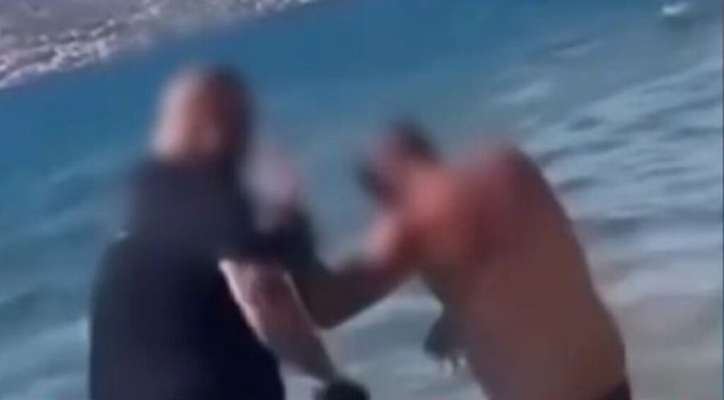 Σαλαμίνα: Γνωστός στις Αρχές ο επίδοξος βιαστής της 20χρονης – Είχε προσπαθήσει να βιάσει άλλες δύο κοπέλες [βίντεο]