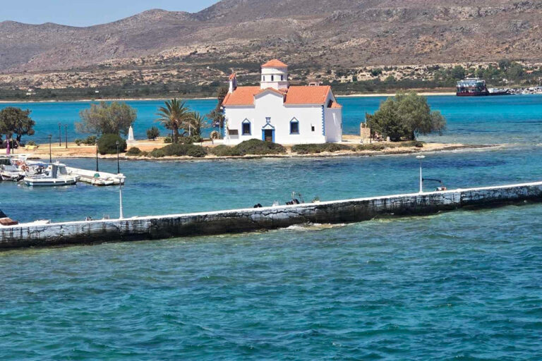 Ελαφόνησος: Το νησί που βάζει στόχο να γίνει πρότυπο βιώσιμης τουριστικής ανάπτυξης