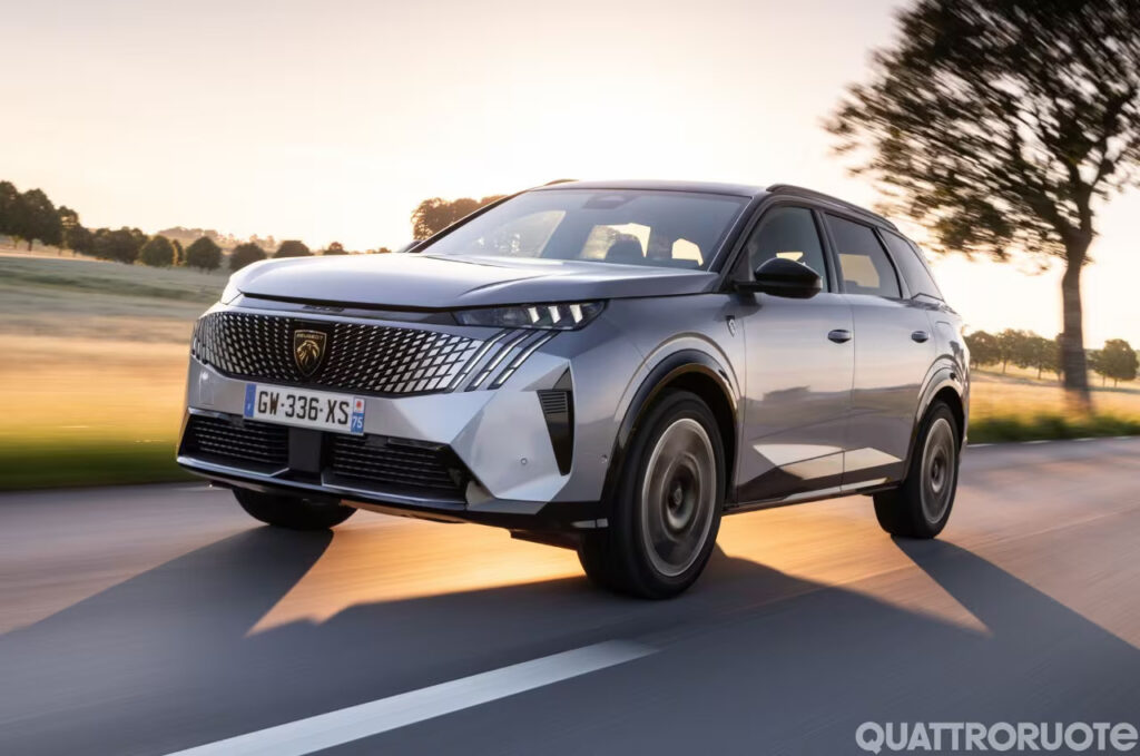 Πρεμιέρα για το νέο Peugeot 5008
