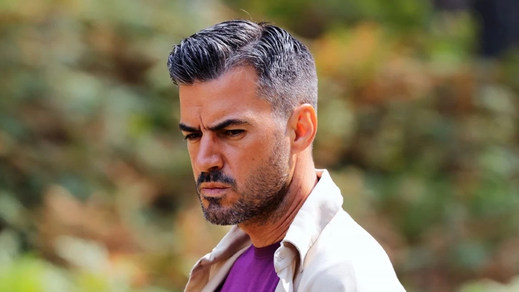 Στο νοσοκομείο ο Γιάννης Τσιμιτσέλης – Ποιος θα τον αντικαταστήσει στην εκπομπή
