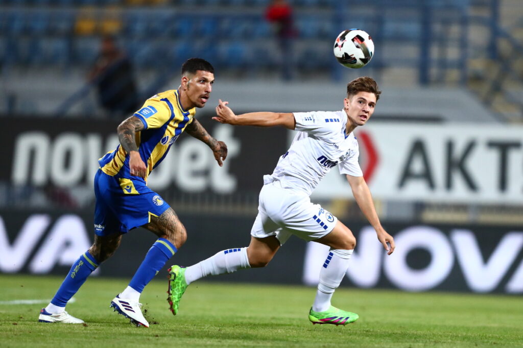Super League: Έκανε «σεφτέ» στην Τρίπολη ο Ατρόμητος, επικράτησε 2-1 του Αστέρα