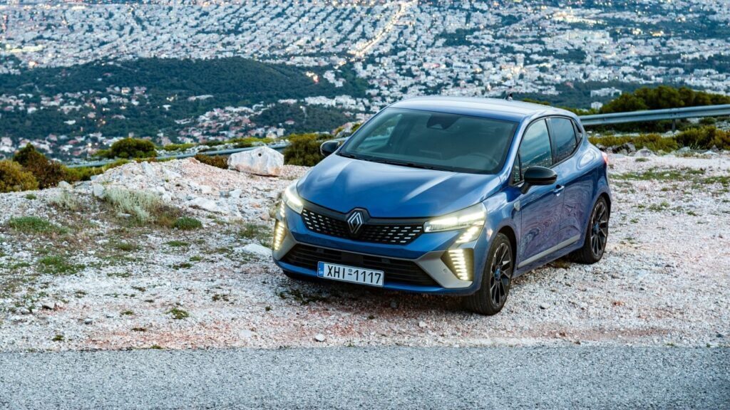 Δοκιμή Renault Clio E:Tech Hybrid: Υβριδικό με πνεύμα Alpine