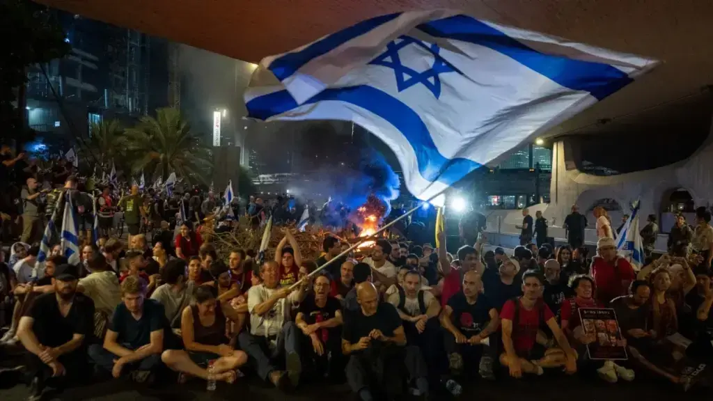 Ισραήλ: Προβλήματα στις πτήσεις από την απεργία- Ζητούν συμφωνία για την απελευθέρωση των ομήρων